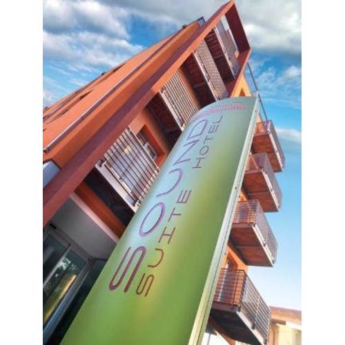 Sound Suite Hotel