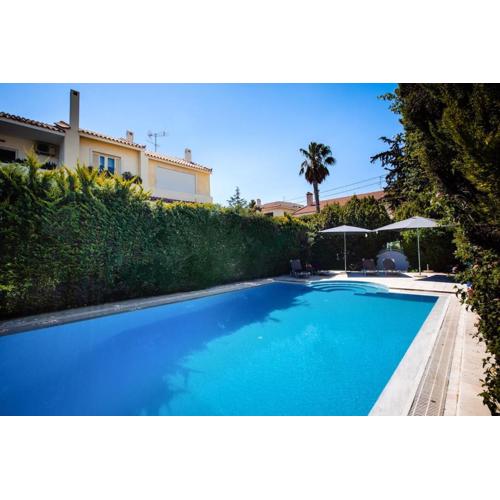 South Blue Tranquil Villa