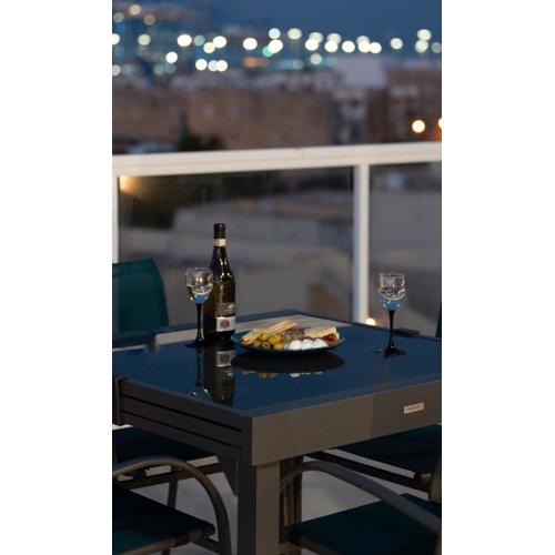 Southview Luxury Penthouse
