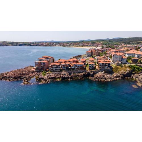 Sozopol Apartment with Sea View