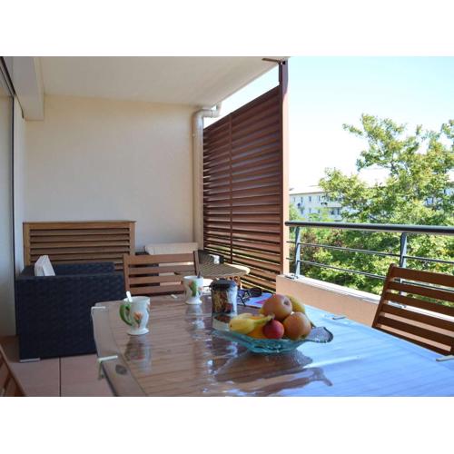Spacieux 3 pièces avec terrasse, piscine et garage, à 2 pas de la plage – Saint Raphaël - FR-1-226A-274