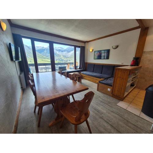 Spacieux appartement 10 pers., skis aux pieds, balcon sud, Tignes Le Lac - FR-1-502-488