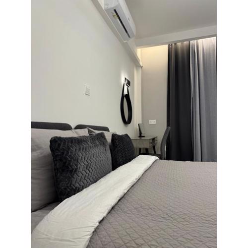 Spacious 1 bedroom flat in Foinikoudes!