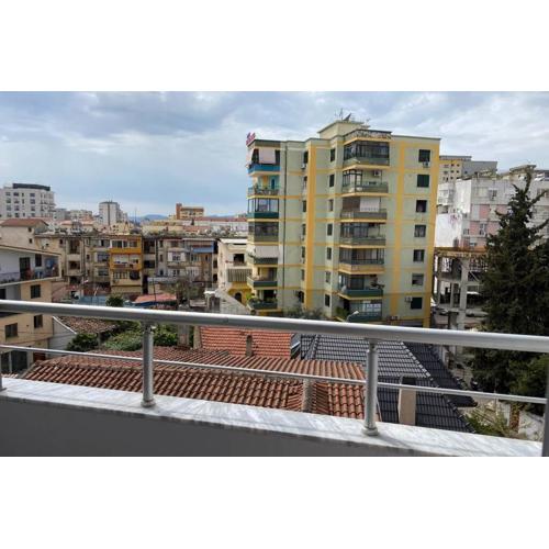 Spacious 1BR City Hub with Balcony