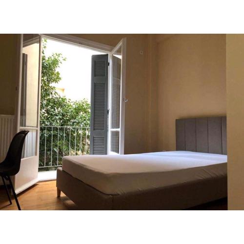 Spacious 3 Bd Apartment in Central Kipseli