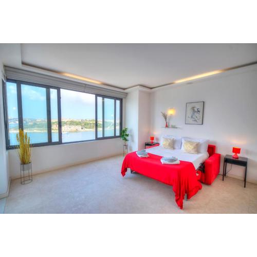 Spacious 3bedrooms with spectacular views GOSLM-6
