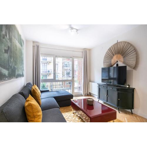 Spacious and elegant oasis in the best location