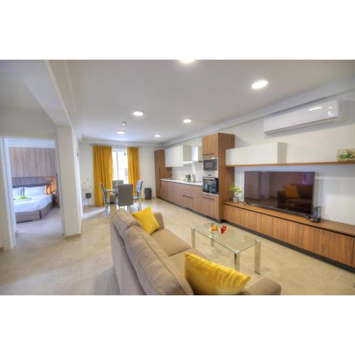 Spacious and tastefully furnished 2 bedroom apartment DDIF1-3