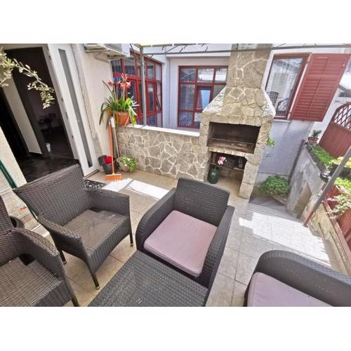 Spacious Apartment in Pula