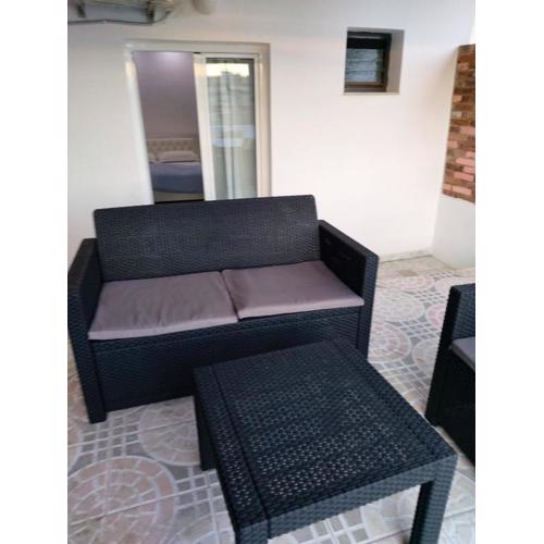 Spacious Apartment Near the Beach