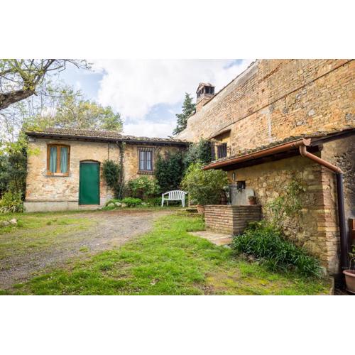 Spacious Estate in San Gimignano