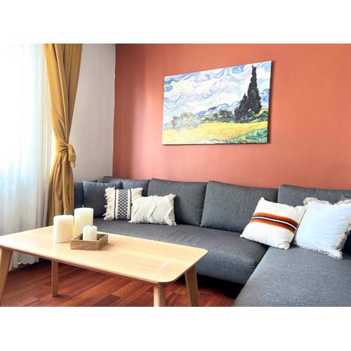 Spacious Flat, 4BR, 4ACs, Taksim, ülk 1