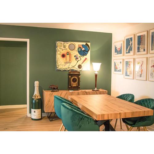 Spacious home near Canal and Stadium with Wifi