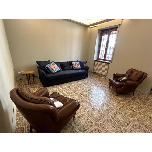 Spacious house in the center with private courtyard