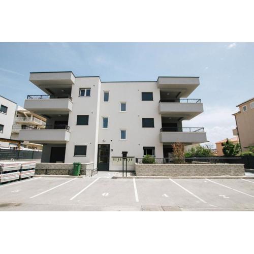 Spacious Luxury Trogir Apartments