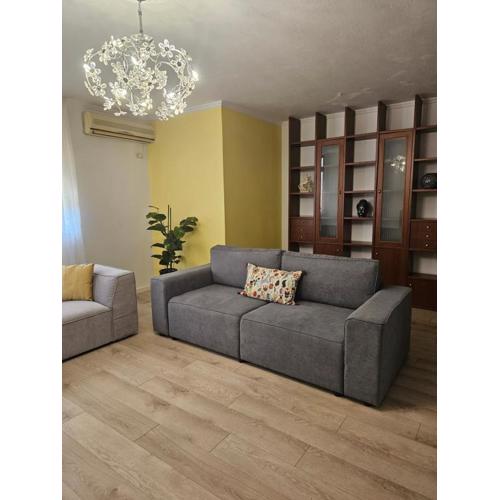 Spacious Modern Apartment in Prime Tirana Location