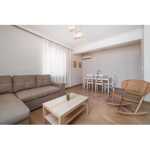 Spacious Nest 2bd apartment next to Acropolis