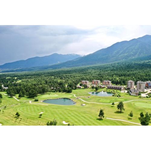 Spacious penthouse chalet apartment in Pirin Golf and Country Club