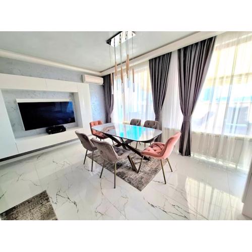 Spacious Prestige Penthouse