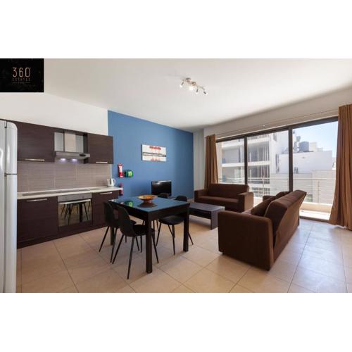Spacious PV Apt close to clubs & schools with WIFI by 360 Estates