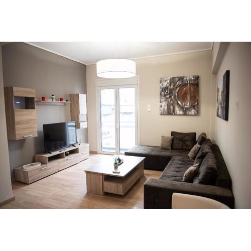 Spacious renovated flat 10min to metro station (KOL_71)