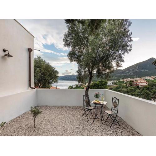 Spacious retreat in the heart of Sardinia