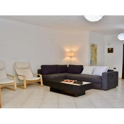 Spacious Sea View Apartment in Saranda
