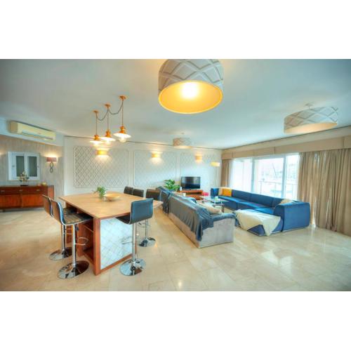 Spacious Seafront 3bedrooms, sea view balcony GOTAX-1