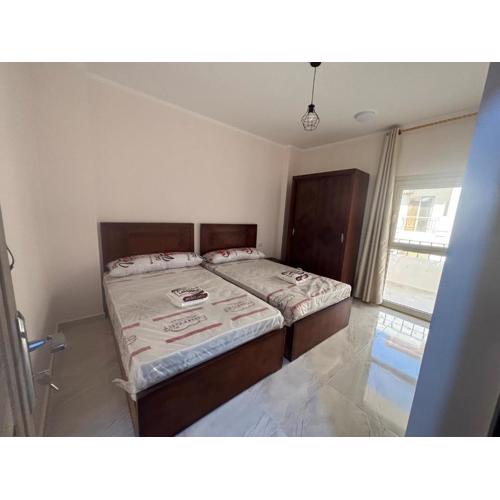 Spacious Seaview apartment