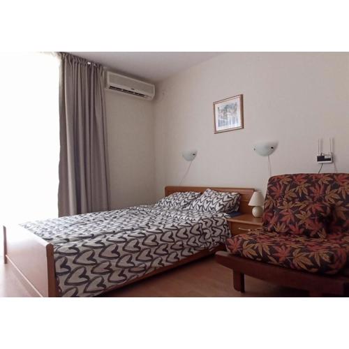 Spacious studio FortNox Crown Saint Vlas