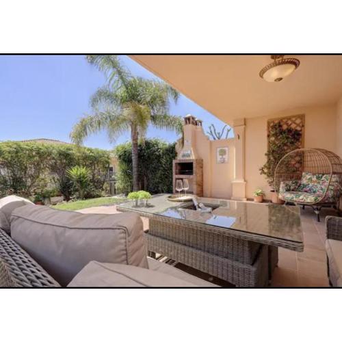 Spacious Villa Flamenco Riviera Del Sol