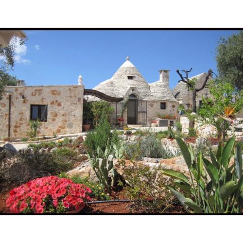 Spacious Villa with Private Pool in Castellana Grotte