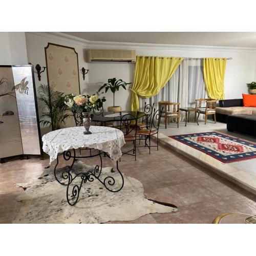 spacious welcoming 2Bed apartment