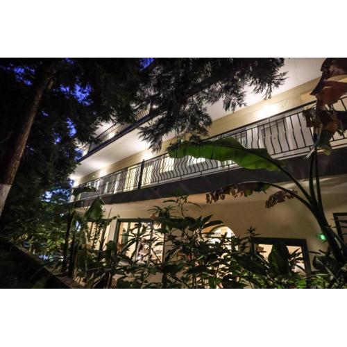 Spanos apartments Anna\