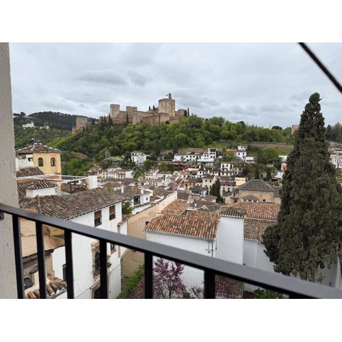 Spectacular Alhambra view roof terrace penthouse