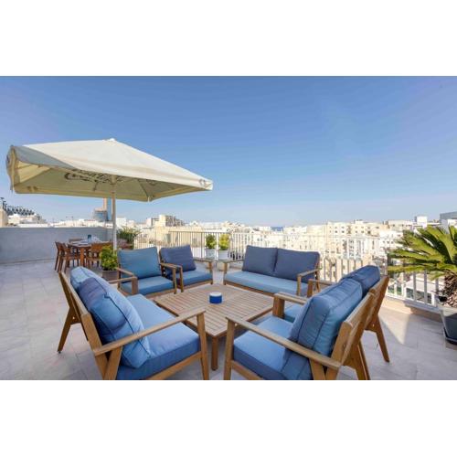 Spectacular Penthouse In the Heart of St Julians