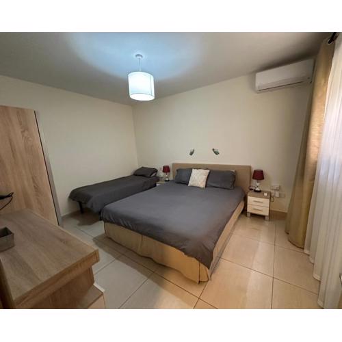 Spinola Bay - St Julians near beach Prime location