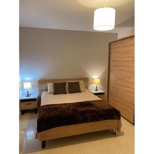 Spinola Bay Apt - Beatiful 3-Double Bed apt near beach in Prime Location