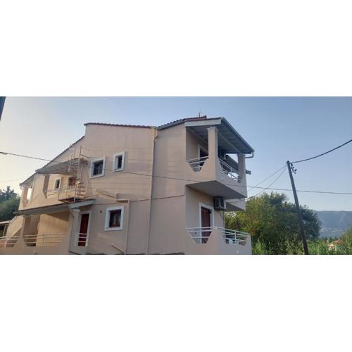Spiros Studios - Apartments, Ipsos