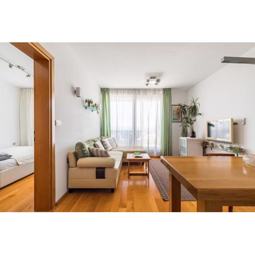 Split-Luxury apartment Žnjan beach