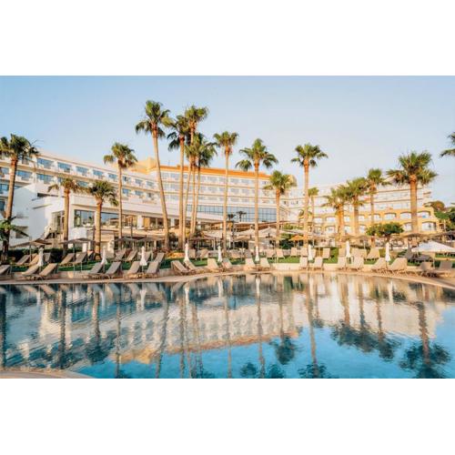 St George Beach Hotel & Spa Resort