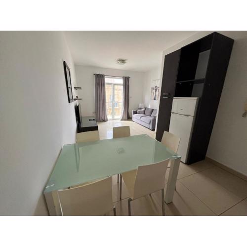 St Julians 2 bedroom Apartment