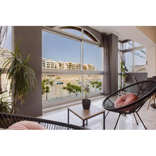 St Julians Centre 3bed With Views! By Homely