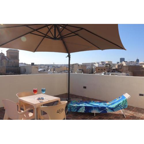 St Julians Sliema Penthouse 3 minutes walk from seafront