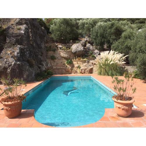 Staffed, unique and luxurious coastal villa in beautiful Anidri, Paleochora