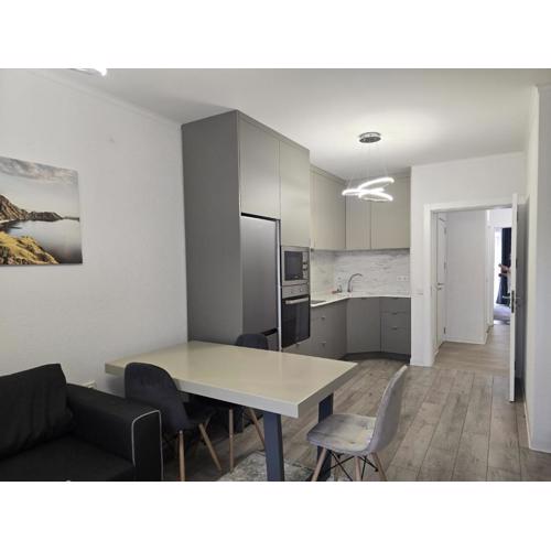Stalev Premier Apart