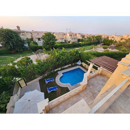 Standalone Villa in New Cairo, Private swimming pool and modern furniture