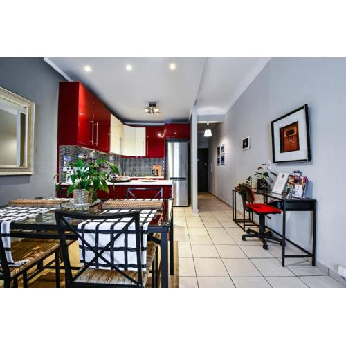 Star Acropolis Apartment