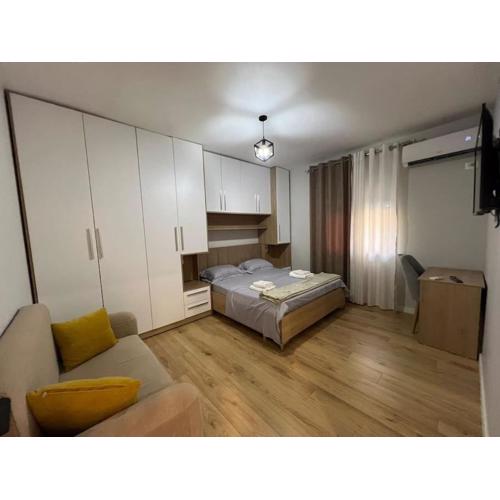 Starlight Downtown Apartment