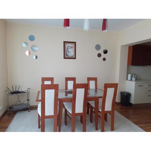 Statevi Guest Apartment